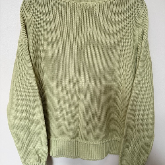 American Eagle Outfitters Women's Olive V-Neck Sweater - Picture 5 of 10